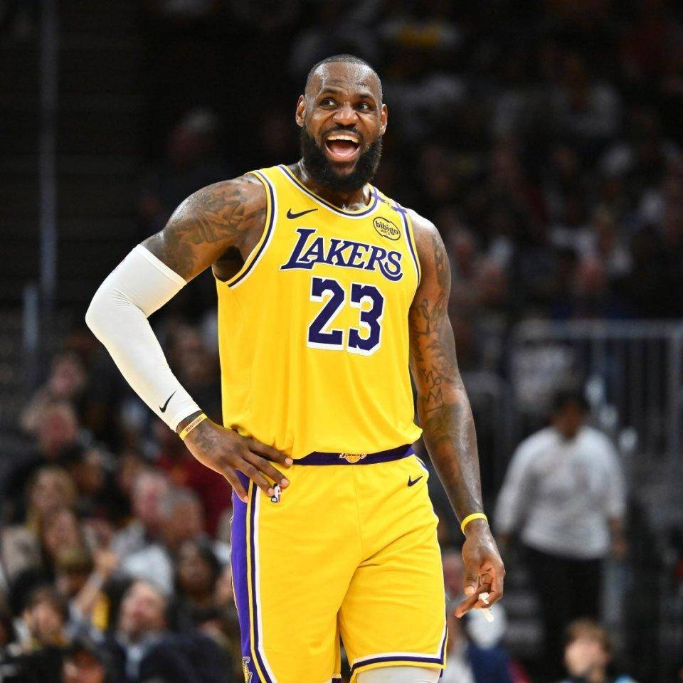 威金斯复出首战,詹姆斯状态火爆,凯尔特人成为焦点! 威金斯复出首战,詹姆斯状态火爆,凯尔特人成为焦点!